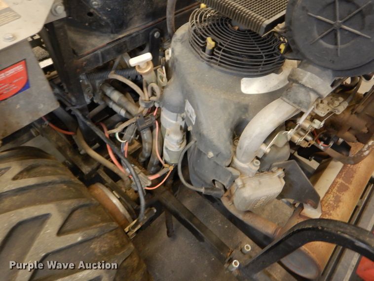 image for item GX9803 2005 Dixie Chopper XG2703-60 ZTR lawn mower