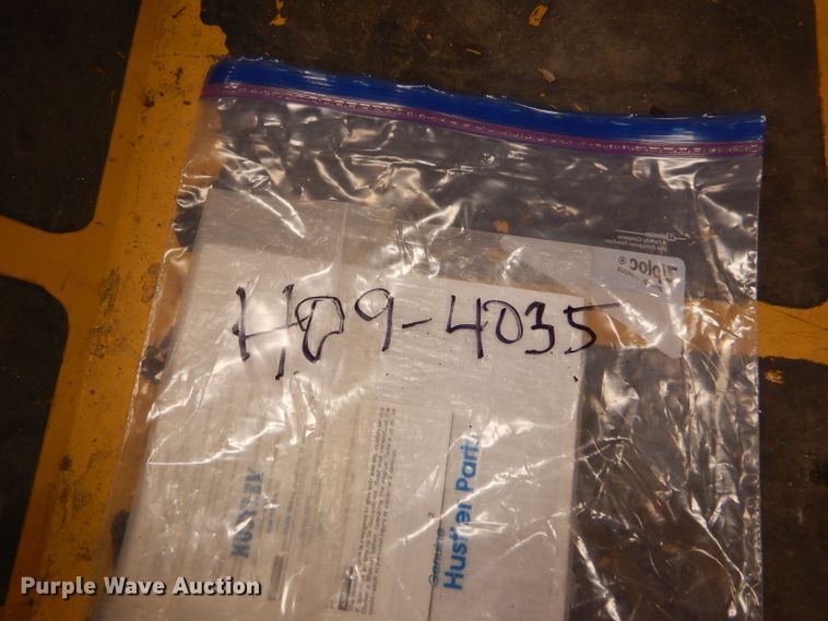 image for item GX9804 2005 Hustler FasTrak ZTR lawn mower