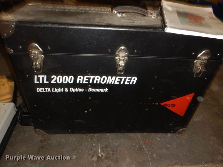 image for item GX9805 Delta LTL2000 Retro-Reflectometer pavement marking tester