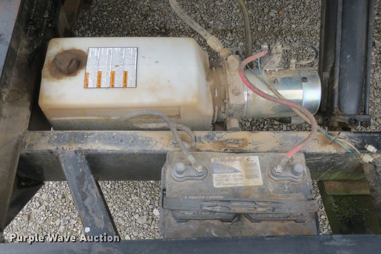 image for item DB10019 2012 Pitts dump trailer