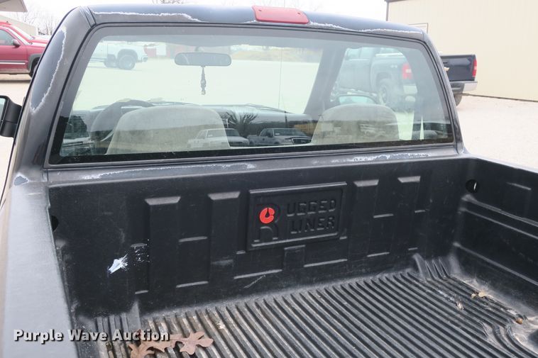 image for item DB10021 1996 Chevrolet S10 pickup truck