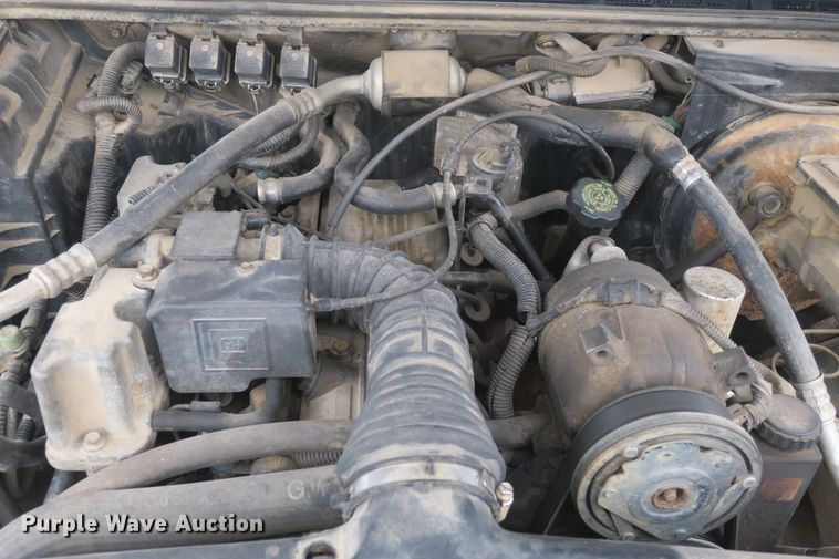 image for item DB10021 1996 Chevrolet S10 pickup truck