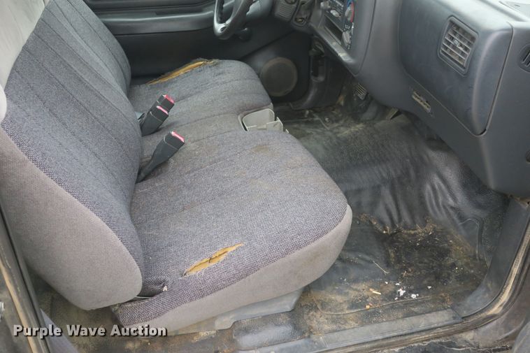 image for item DB10021 1996 Chevrolet S10 pickup truck