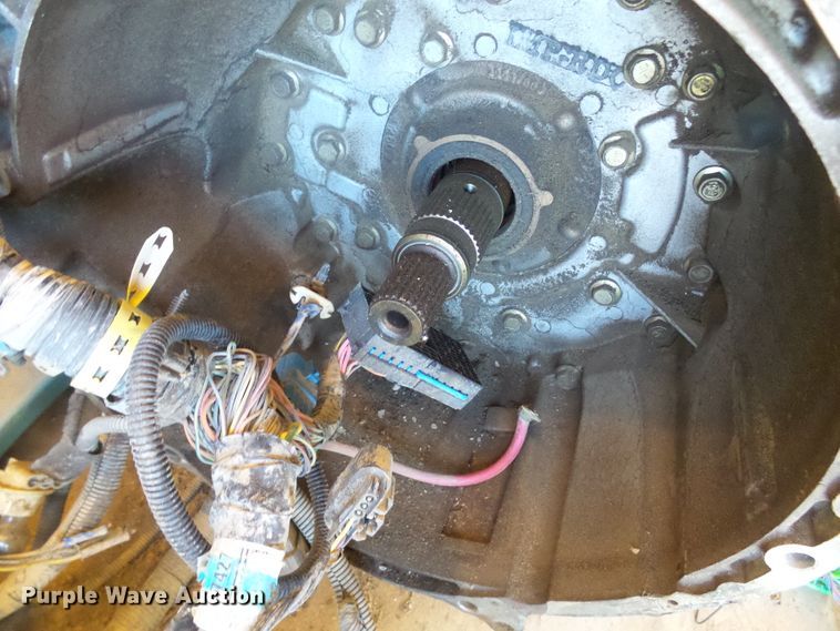 image for item DD1759 2001 Isuzu Duramax 6.6L V8 diesel engine and transmission