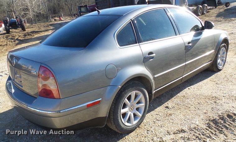image for item DD1761 2004 Volkswagen Passat