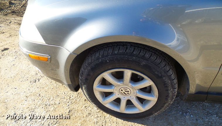 image for item DD1761 2004 Volkswagen Passat