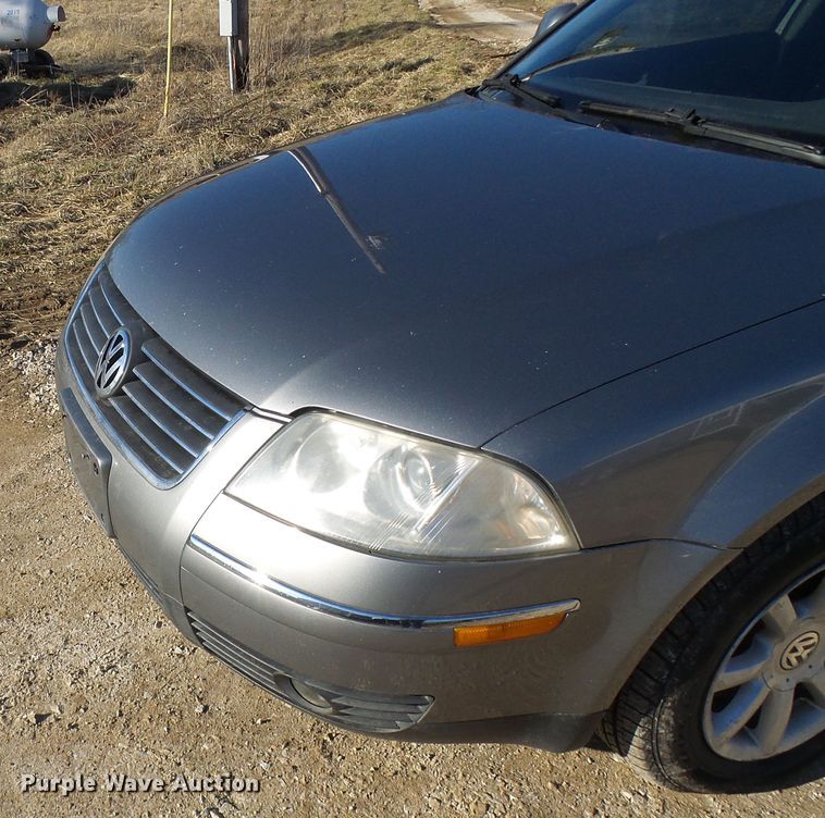 image for item DD1761 2004 Volkswagen Passat