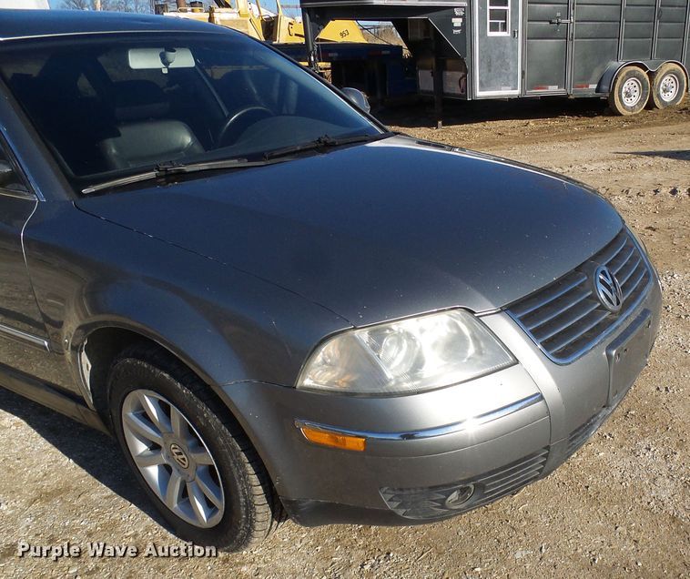 image for item DD1761 2004 Volkswagen Passat
