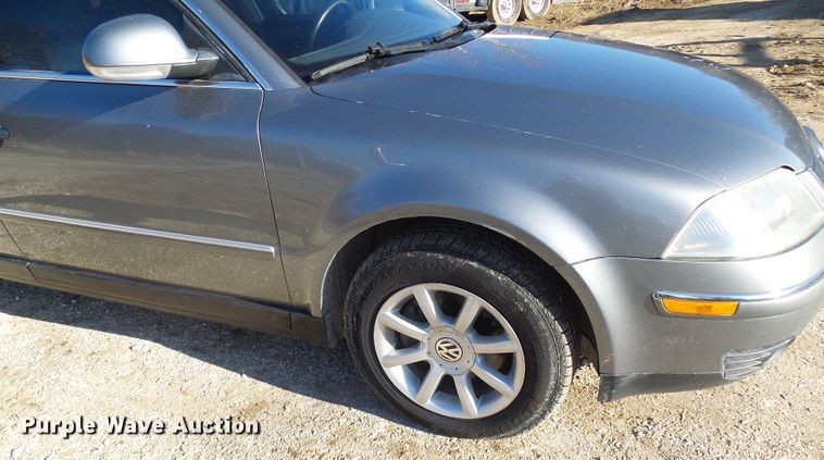 image for item DD1761 2004 Volkswagen Passat