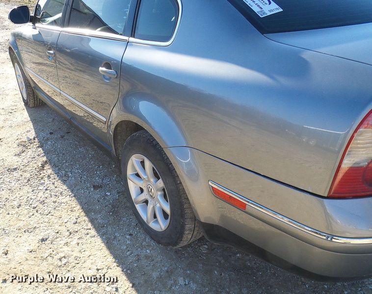 image for item DD1761 2004 Volkswagen Passat