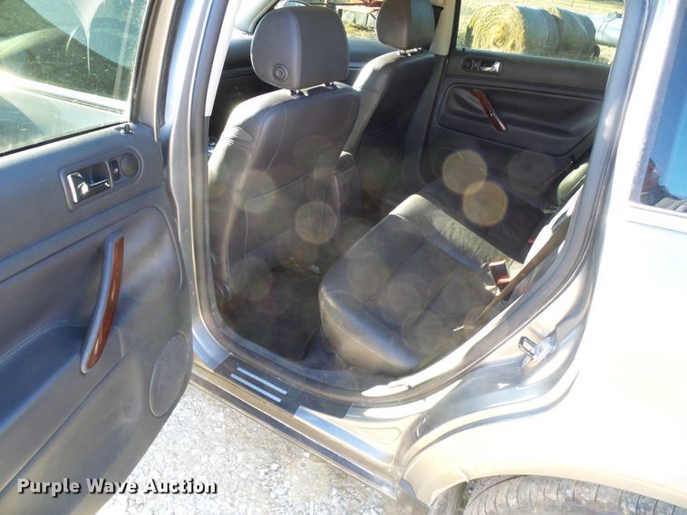 image for item DD1761 2004 Volkswagen Passat