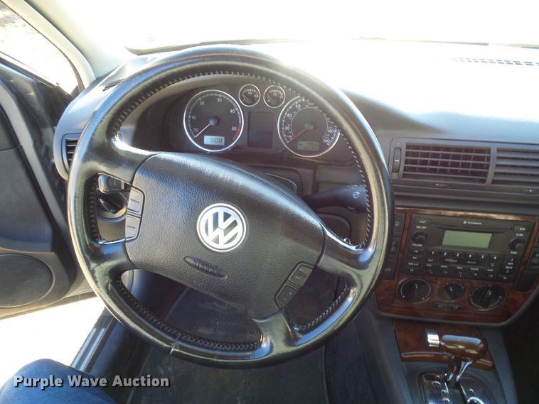 image for item DD1761 2004 Volkswagen Passat