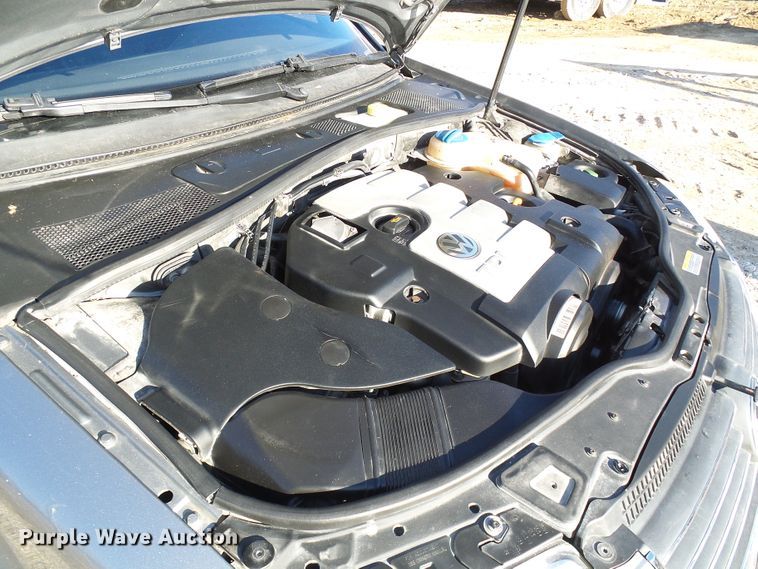 image for item DD1761 2004 Volkswagen Passat