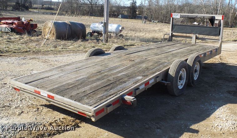 image for item DD1765 1995 equipment trailer