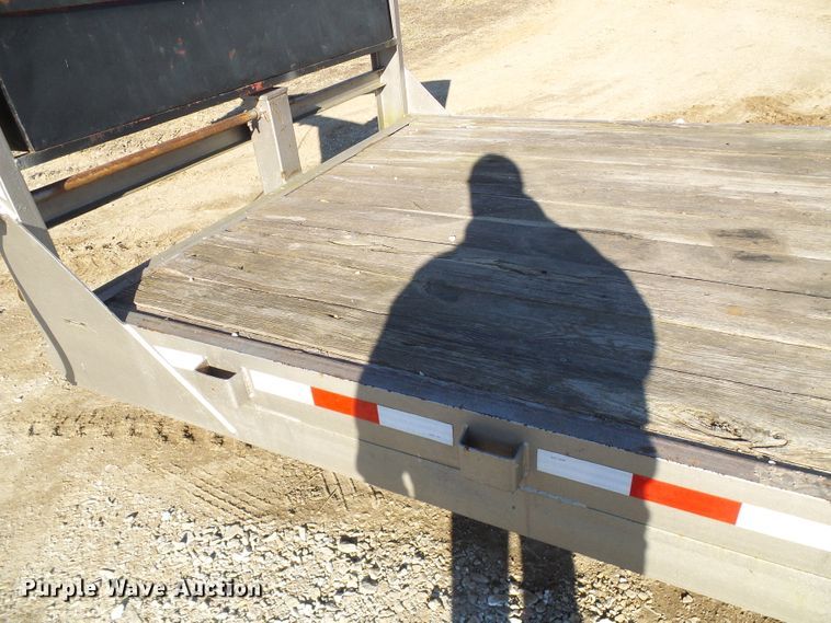 image for item DD1765 1995 equipment trailer