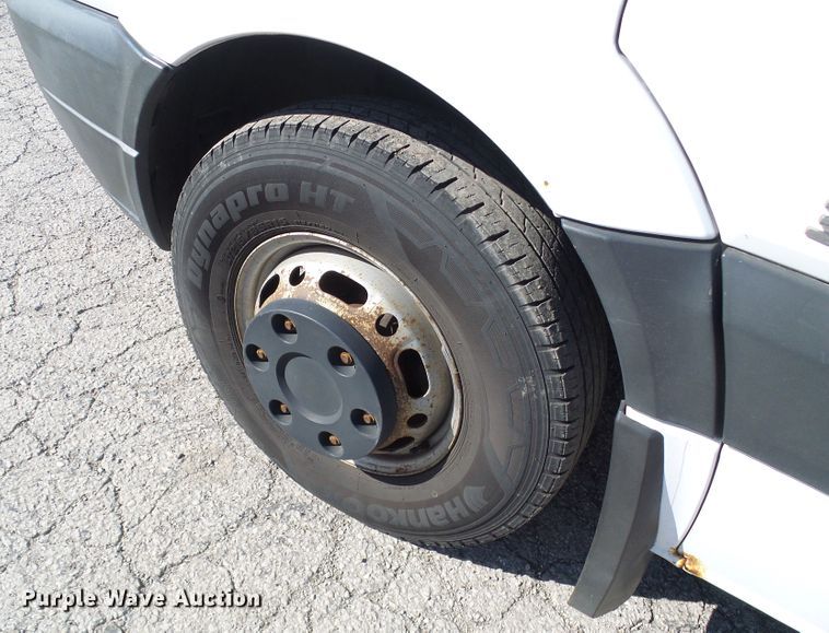 image for item DD1772 2007 Dodge Sprinter 3500 shuttle bus