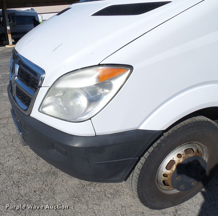 image for item DD1772 2007 Dodge Sprinter 3500 shuttle bus