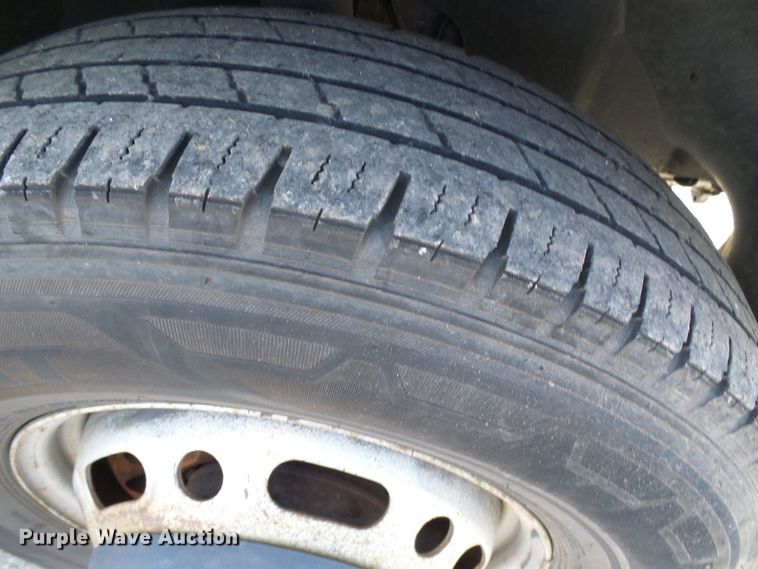 image for item DD1772 2007 Dodge Sprinter 3500 shuttle bus