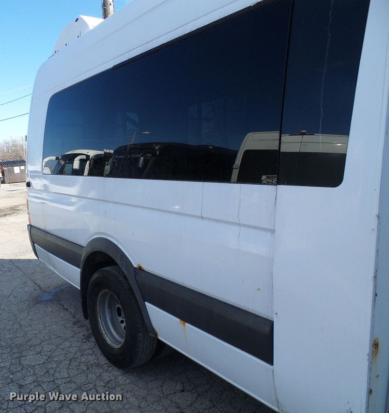 image for item DD1772 2007 Dodge Sprinter 3500 shuttle bus