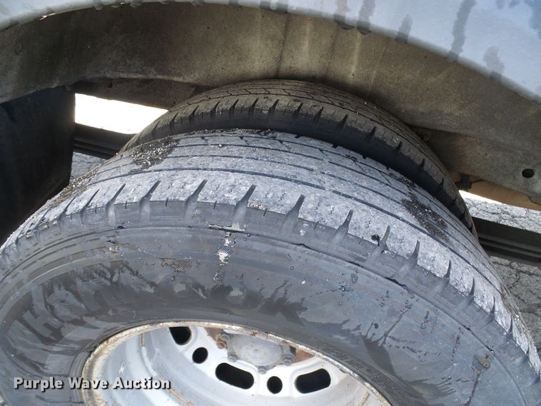 image for item DD1772 2007 Dodge Sprinter 3500 shuttle bus