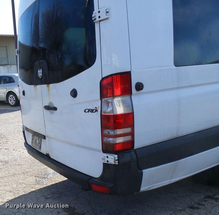 image for item DD1772 2007 Dodge Sprinter 3500 shuttle bus