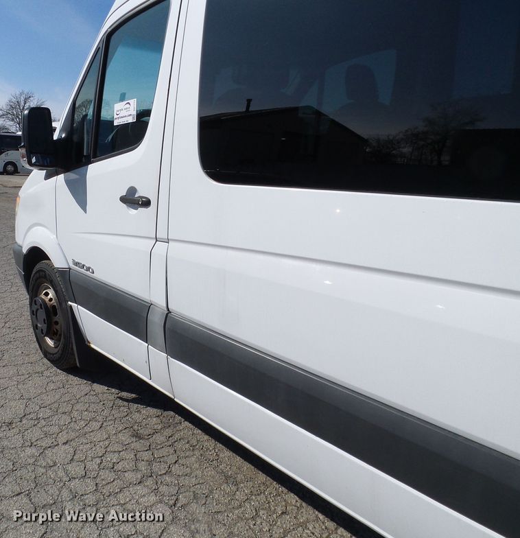 image for item DD1772 2007 Dodge Sprinter 3500 shuttle bus