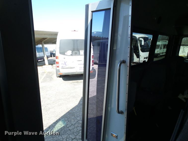 image for item DD1772 2007 Dodge Sprinter 3500 shuttle bus