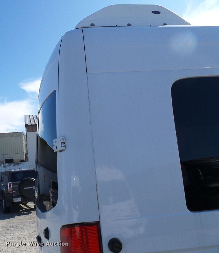 image for item DD1773 2007 Dodge Sprinter 3500 shuttle bus