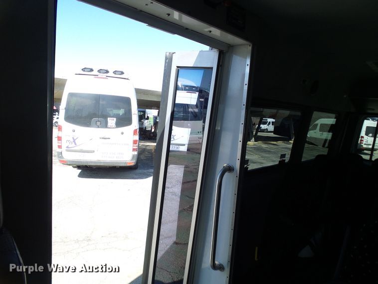 image for item DD1773 2007 Dodge Sprinter 3500 shuttle bus