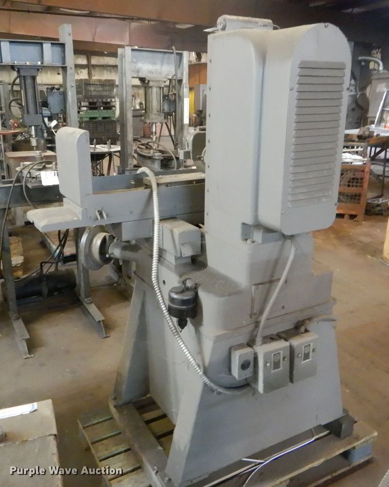 image for item DD1803 Clausing Covel 4010 mill