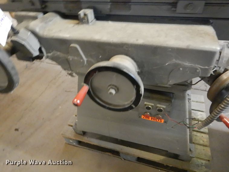 image for item DD1803 Clausing Covel 4010 mill