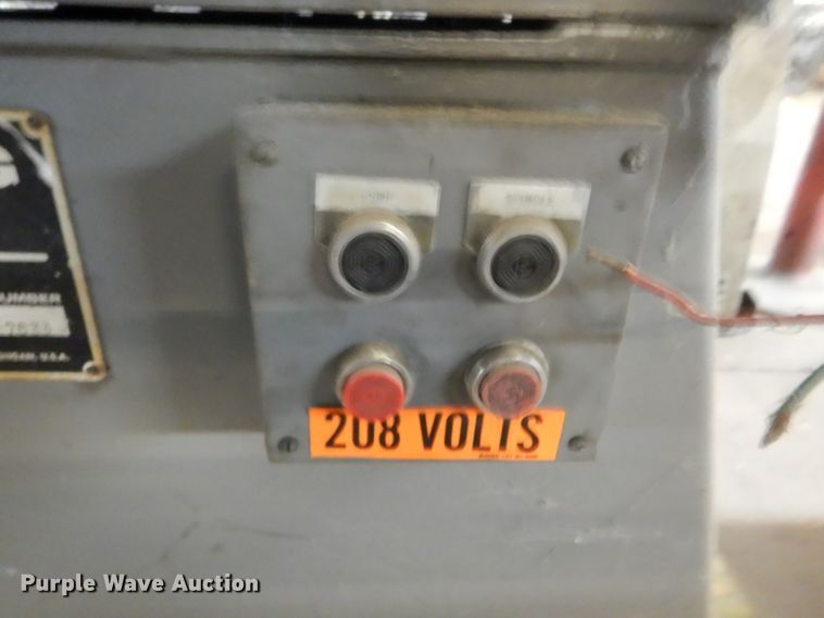 image for item DD1803 Clausing Covel 4010 mill