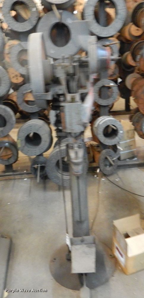 image for item DD1819 Chicago Rivet and Machine 13-9327 riveter