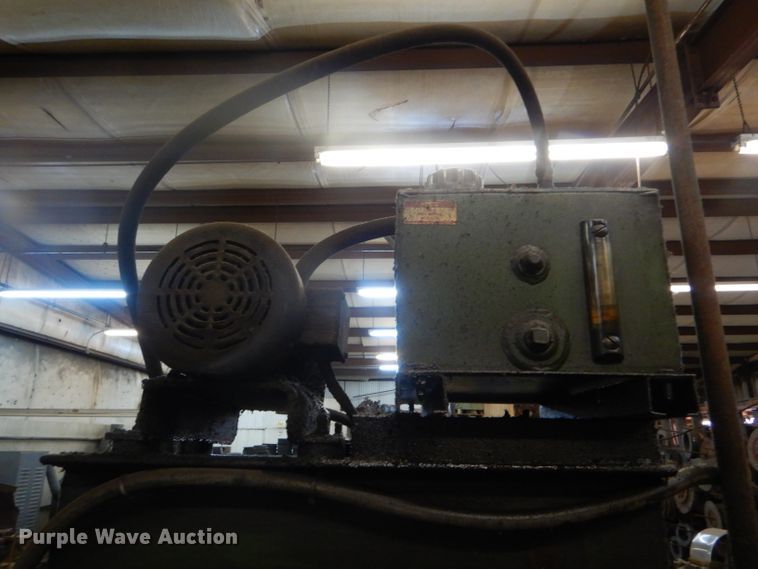 image for item DD1825 Hydraulic press