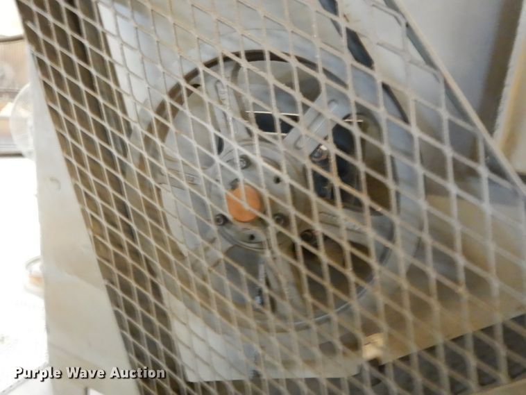 image for item DD1835 Sandblaster with dust collector