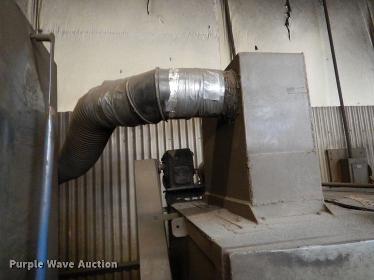 image for item DD1837 Waco The Blaster sandblaster with dust collector