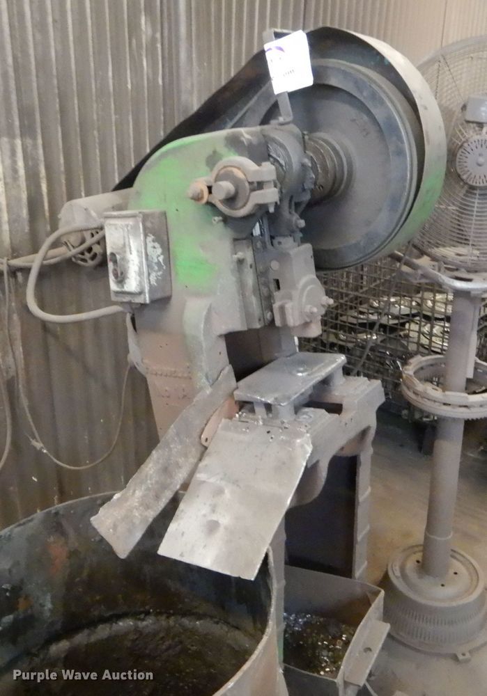 image for item DD1839 RussellE punch press