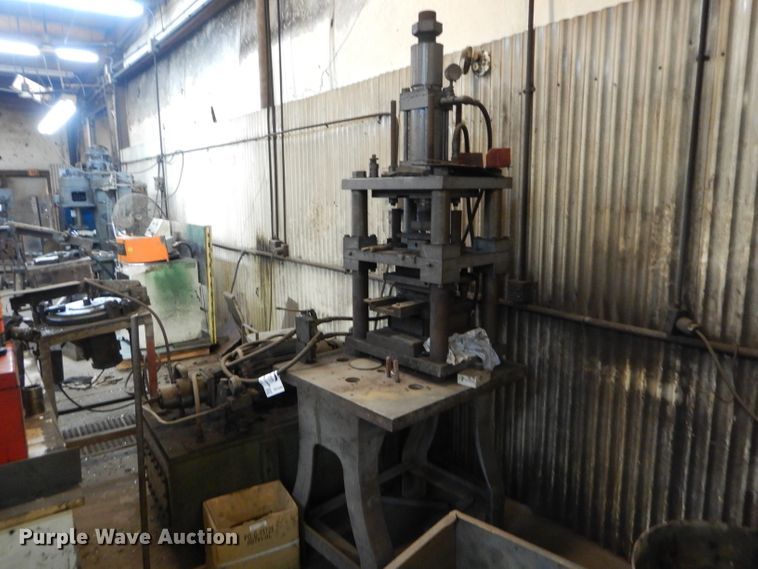 image for item DD1840 Press