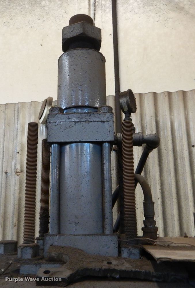 image for item DD1840 Press