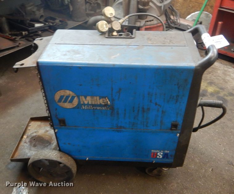 image for item DD1853 Miller Millermatic 210 wire welder