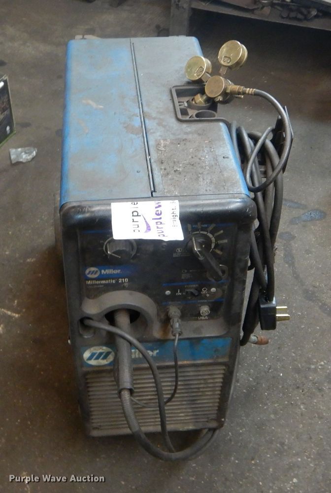 image for item DD1853 Miller Millermatic 210 wire welder