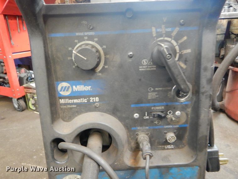 image for item DD1853 Miller Millermatic 210 wire welder