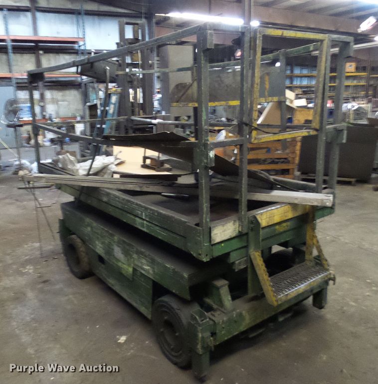image for item DD1867 Condor scissor lift