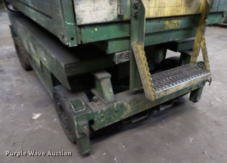 image for item DD1867 Condor scissor lift