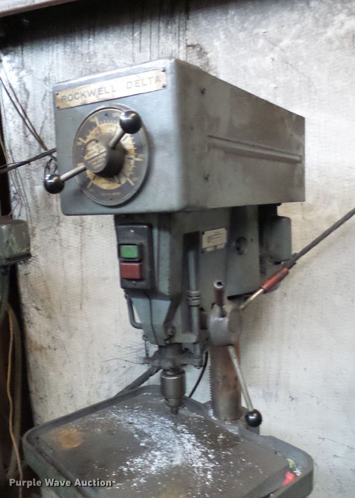 image for item DD1870 Rockwell/Delta drill press