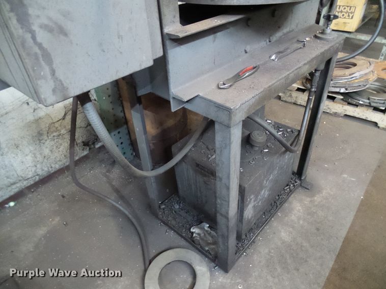 image for item DD1871 Arrow automotive hydraulic press