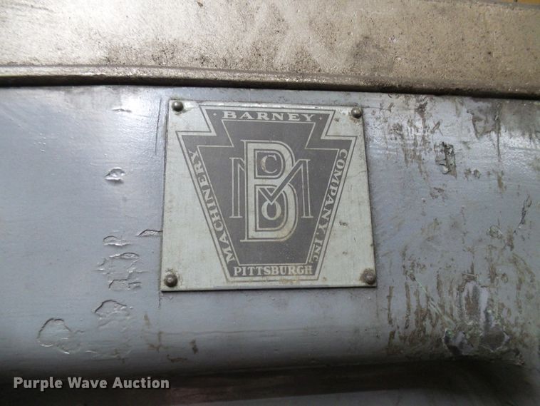 image for item DD1873 (4) Avery drill presses