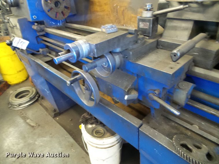 image for item DD1876 Clausing lathe