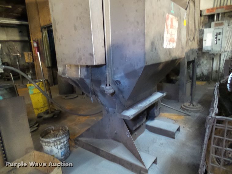 image for item DD1888 Wheelabrator sandblaster and dust collector