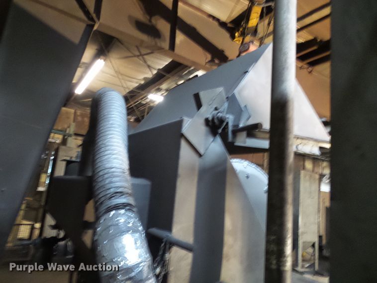 image for item DD1890 Wheelabrator sandblaster and dust collector